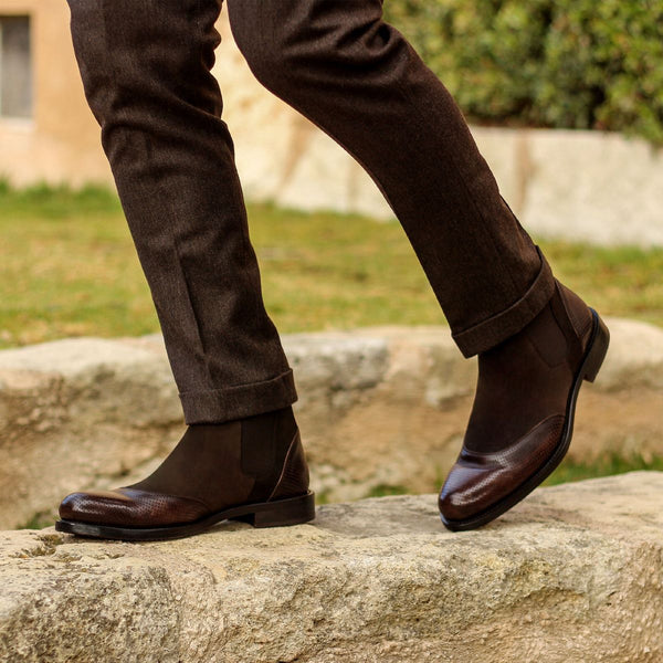 CAP TOE CHELSEA BOOT